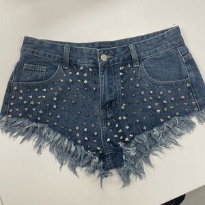 Shorts women Studded Denim Frayed Hem Large Edgy